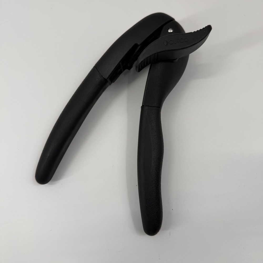 Cutco 2759 Black Manual Can Opener Smooth Easy Turn Kitchen Tool Made in USA